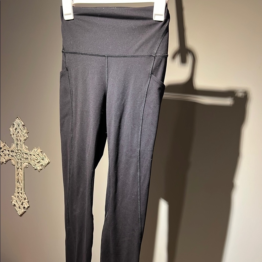 Lululemon Women's Black High-Waisted Pants